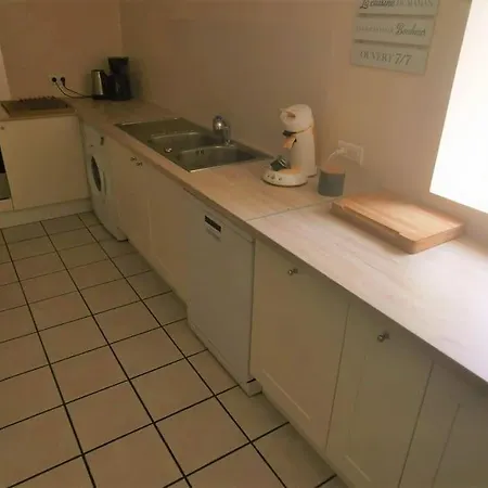 Grand Gite, Campagne, Piscine Et - Saumur Blou