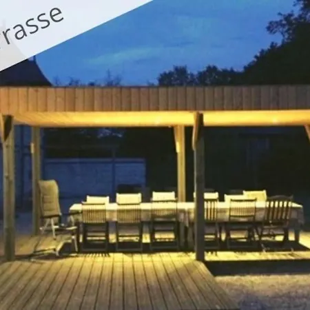 Grand Gite, Campagne, Piscine Et - Saumur *