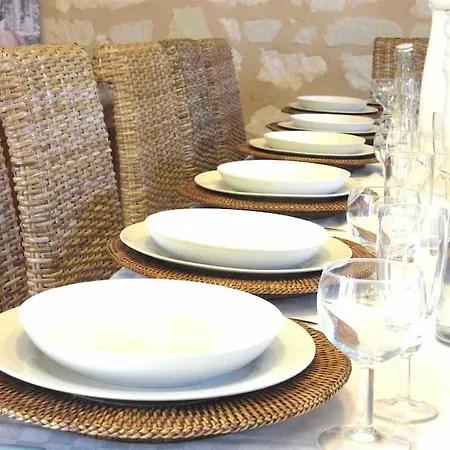 Grand Gite, Campagne, Piscine Et - Saumur Blou