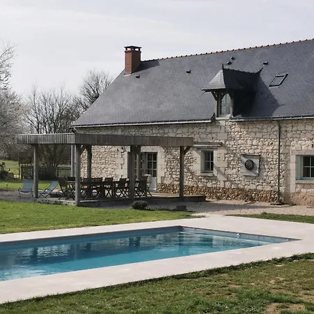 Grand Gite, Campagne, Piscine Et - Saumur 펜션 Blou